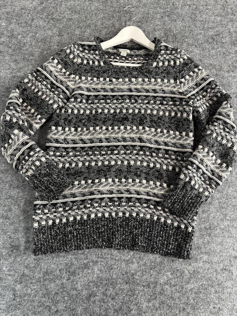 LL Bean Sweater Womens Small Gray Striped Sweatshirt Crew Neck Pullover N274
